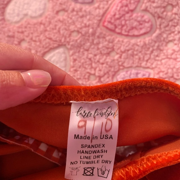 Little Londyn dance costume. Used for wizard of oz dance, the “lion”. - Picture 4 of 4